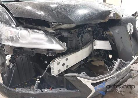 2013 Lexus Gs 350 z USA, uszkodzony, nr VIN JTHCE1BL2D5011472